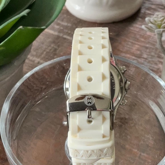 Michele Jelly Band Watch EUC - Picture 2 of 2
